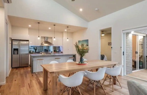 Belmont Casa | Close to the Coast & GMHBA stadium Belmont