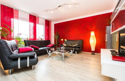 Muelheim Apartamento | Cerca de la feria: hermoso y luminoso apartamento de 3 habitaciones, 70 m²