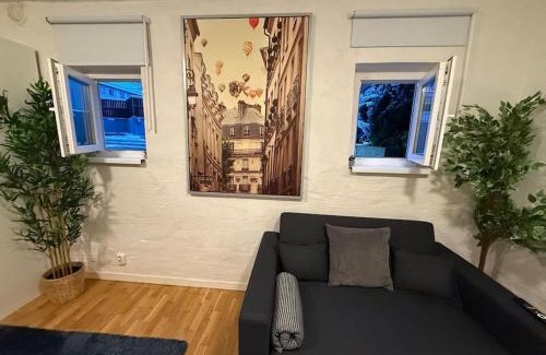 Hasselby Apartamento | Close to the metro and nature