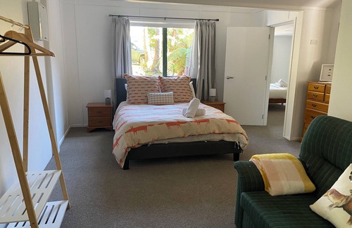 Turangi Cabina | Close to the river, 11 TeAho is a family lodge with plenty of character