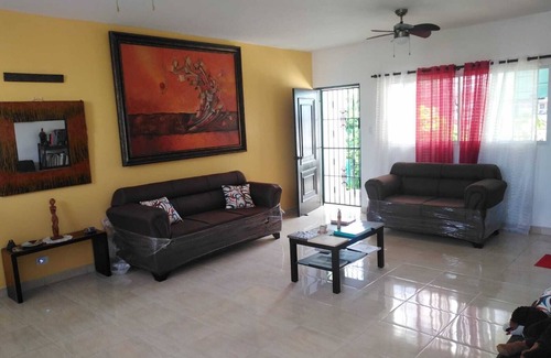 Ciudad Universitaria Apartamento | close to the sea, Colonial Zone, restaurants and Museums