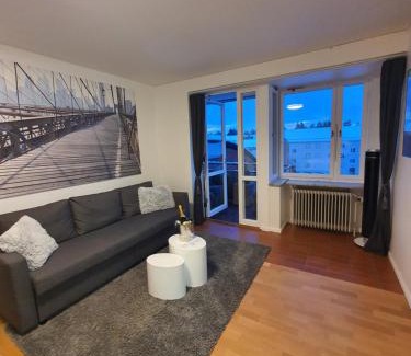 Hasselby Apartamento | Close to the subway. Beautiful and Cozy apartment!