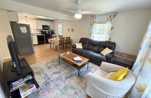 Wakefield-Peacedale Casa | Charming 5-bedroom house near quaint downtown Wakefield with AC, Wifi.