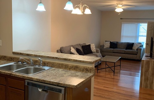 Westover Casa | Close to WVU football and Black Bears baseball stadiums