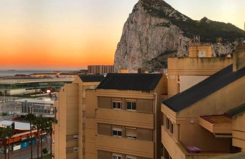 La Linea de la Concepcion Apartamento | Closest Studio to Gibraltar Border