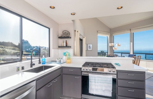 Sea Ranch Casa | Cloud 9 | Ocean Views | Sleeps 8!