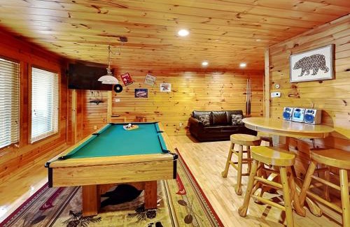 Hemlock Hills Casa | Cloud Dancer