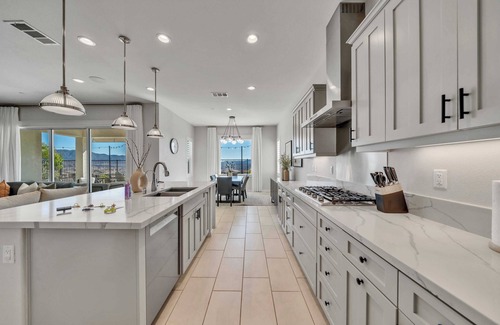 Canyon Country Casa | Cloud's Edge Residence On Cumulus Ct #42174