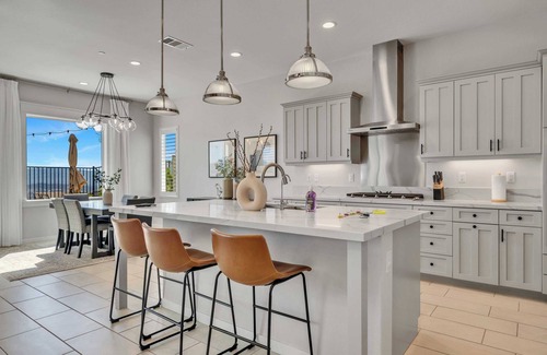 Canyon Country Casa | Cloud's Edge Residence On Cumulus Ct #42174