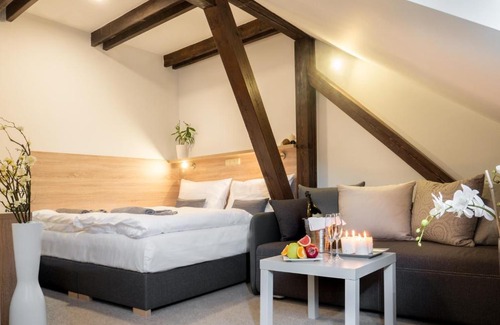 Celadna Hotel | Club Apartments