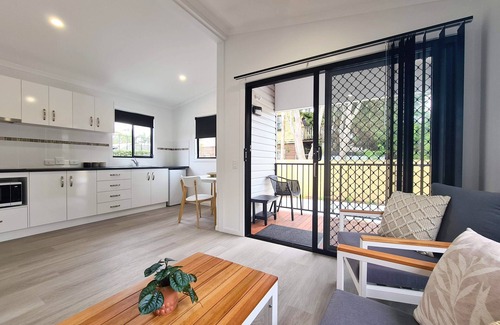 Byron Bay Cabina | Club Byron Accommodation - In the heart of Byron Bay