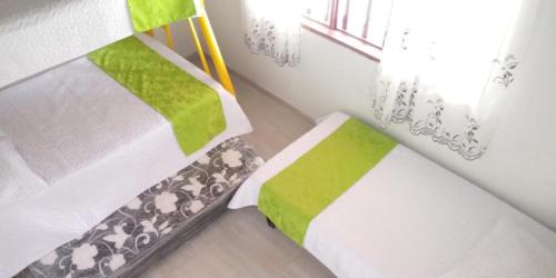 Tena Casa | Club Campestre Las Margaritas