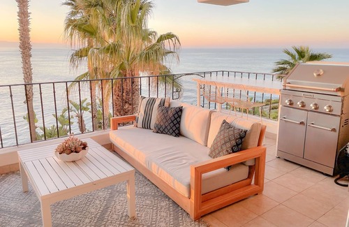 Playas de Rosarito Condominio | ¡RECIÉN LISTADO! Club Marena - 2 habitaciones BR + Den / 3 BA Charmer