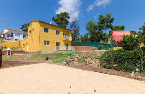 Macanet de la Selva Villa | Club Villamar - El balancín no se encuentra más en la casa.