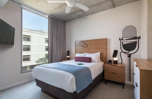 Civic District Complejo | Club Wyndham Austin