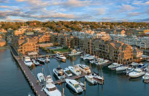 Yachting Village Complejo | Club Wyndham Newport Onshore