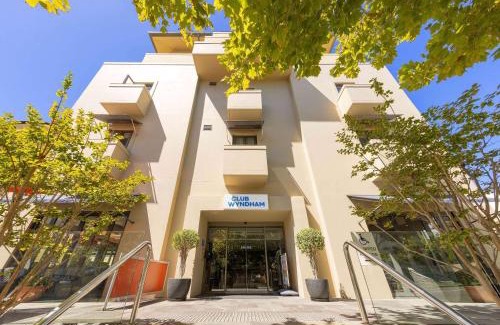 West Perth Hotel | Club Wyndham Perth, Trademark Collection by Wyndham