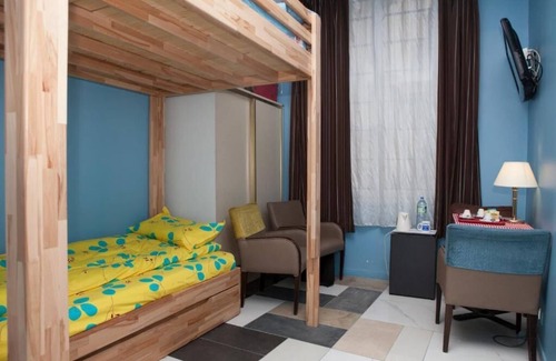Quartier Sainte-Avoye Casa | Club246 Paris