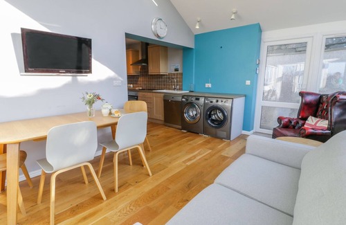 Harlech Casa | Clyd Fan, HARLECH