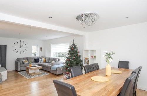 Trearddur Bay Casa | Clydfan, No 1 Trearddur Road