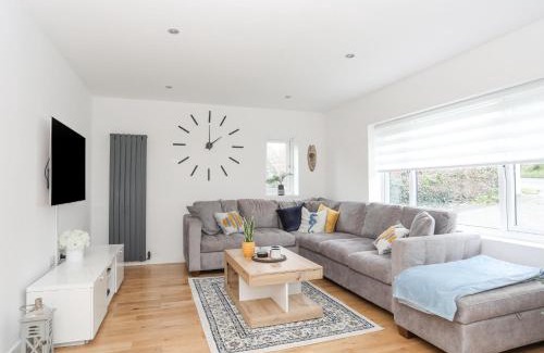 Trearddur Bay Casa | Clydfan, No 1 Trearddur Road