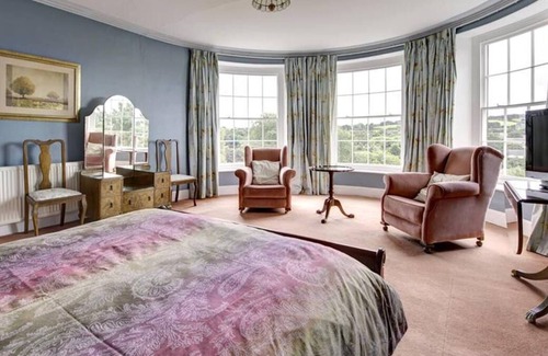 Pembroke Casa | Clynderwen House in the beautiful Pembroke