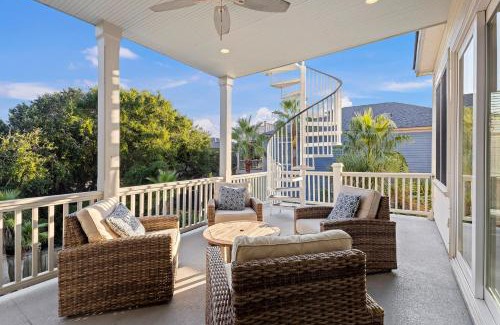 Isle of Palms Casa | CM3302: 3302 Cameron Blvd.