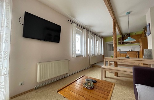 Bad Frankenhausen/Kyffhauser Apartamento | Acogedor apartamento de un dormitorio, situado en el centro, hasta 6 personas, 106 m²