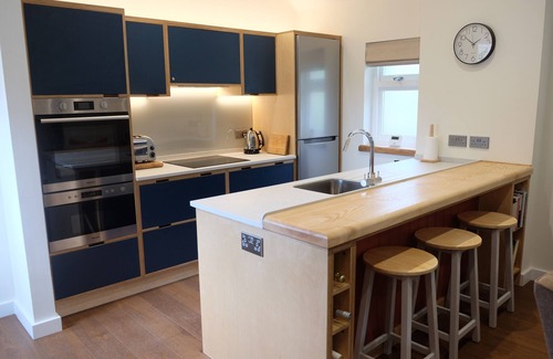 Scaynes Hill Cabaña | Coach House & Barn in countryside. Luxury accommodation and pet-friendly.