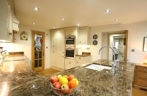 Burford Cabaña | COACH HOUSE BURFORD, ideal para familias en Burford, Ref 988655