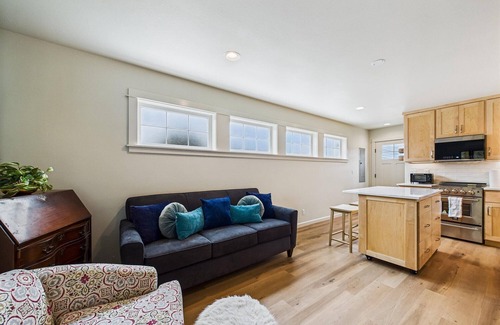Arcata Casa | Coach House with Loft