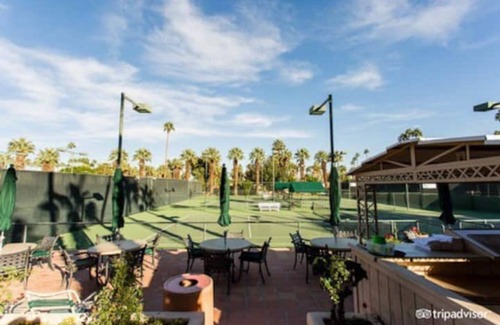 Indian Canyon Casa | Coachella Jr Villa Palm Canyon Resort - Sleeps 4