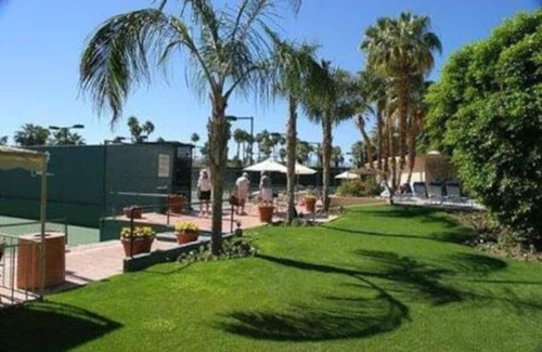 Indian Canyon Casa | Coachella Jr Villa Palm Canyon Resort - Sleeps 4