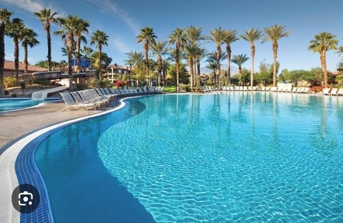 Palm Desert Apartamento | Coachella Perfect! Cozy studio in enchanting Palm Desert with fitness room, AC.