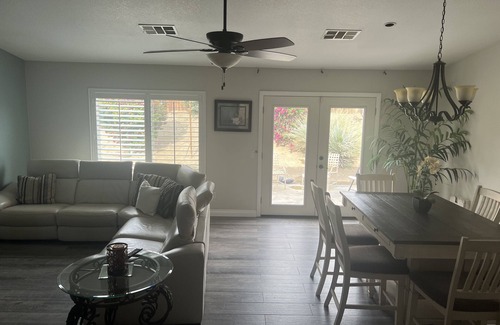 Coachella Casa | Coachella & Stagecoach walking distance