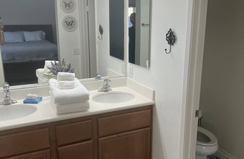 Coachella Casa | Coachella & Stagecoach walking distance