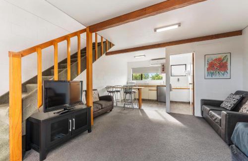 Whanganui Hotel | Coachman's Lodge Motel