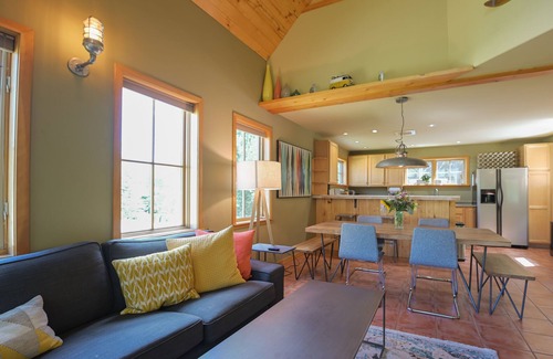 Crested Butte Casa | ¡Retiro en la ciudad de Coal Creek! 3BR / 3 BA completos - SLPS 8+ - ¡2 cuadras a Elk Ave!