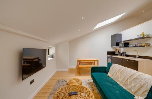 Southville Apartamento | CoalShed Lofts