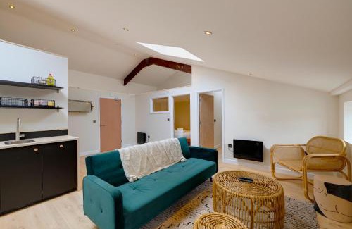 Southville Apartamento | CoalShed Lofts