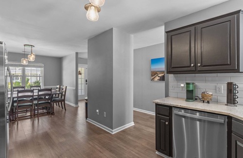 Kings Grant Casa | Coast Away Cottage. 1-story home - NO PET FEES!!!! 10 minutes from the Beach!!