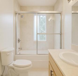 Central Malibu Apartamento | Coast Malibu 2BR Escape