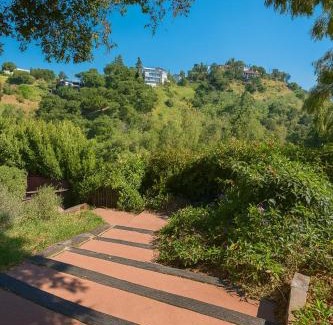 Central Malibu Apartamento | Coast Malibu 2BR Escape