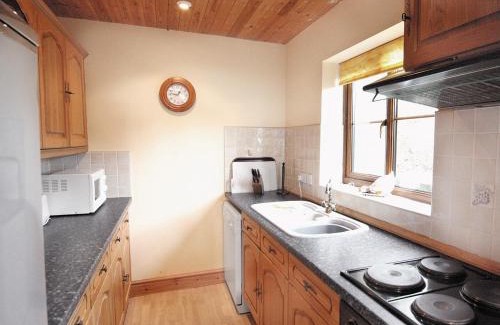 Pendine Casa | Coast View Cottage - Hw7745