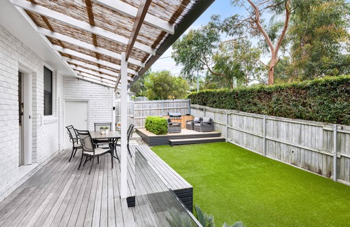 Bayview Casa | Coastal 3 Bedroom House With Private Oasis