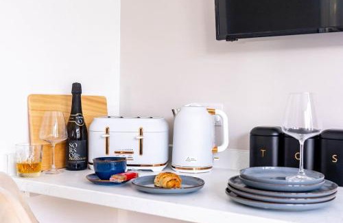 Redcar Apartamento | Coastal Abode Apartment #3 at Bowles Aparthotel by Yoko Property