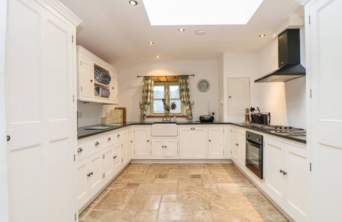 St Just Casa | Coastal Barn Conversion, overlooking the stunning Cot valley.