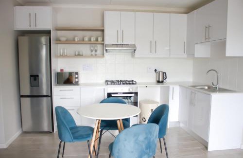 Bloubergstrand Apartamento | Coastal Beach & Mountain Retreat