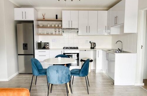 Bloubergstrand Apartamento | Coastal Beach & Mountain Retreat
