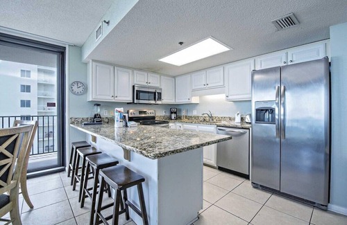 Orange Beach Cabaña | West corner condo ~ Gulf Front ~ 3 Bedroom ~ Sleeps 10 ~ Great Amenties